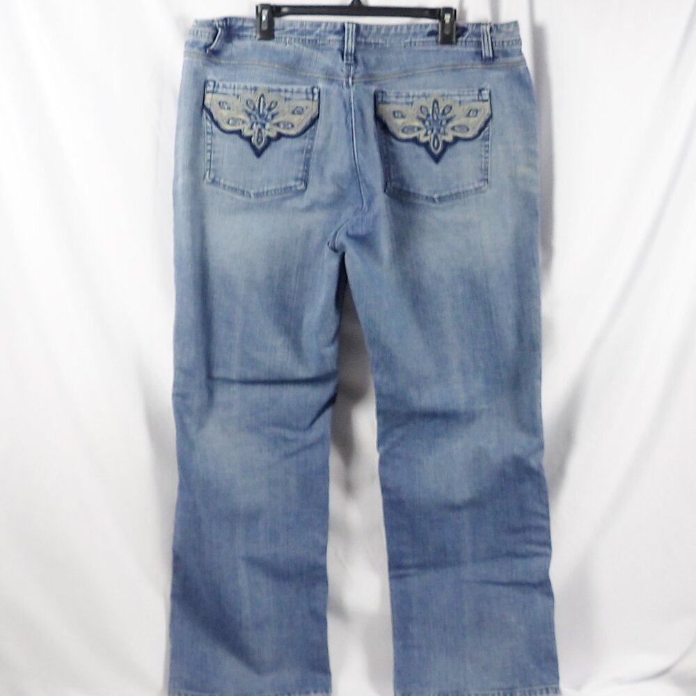 Seven 7 Premium Denim Jeans Size 22 Boot Cut Medium Wash